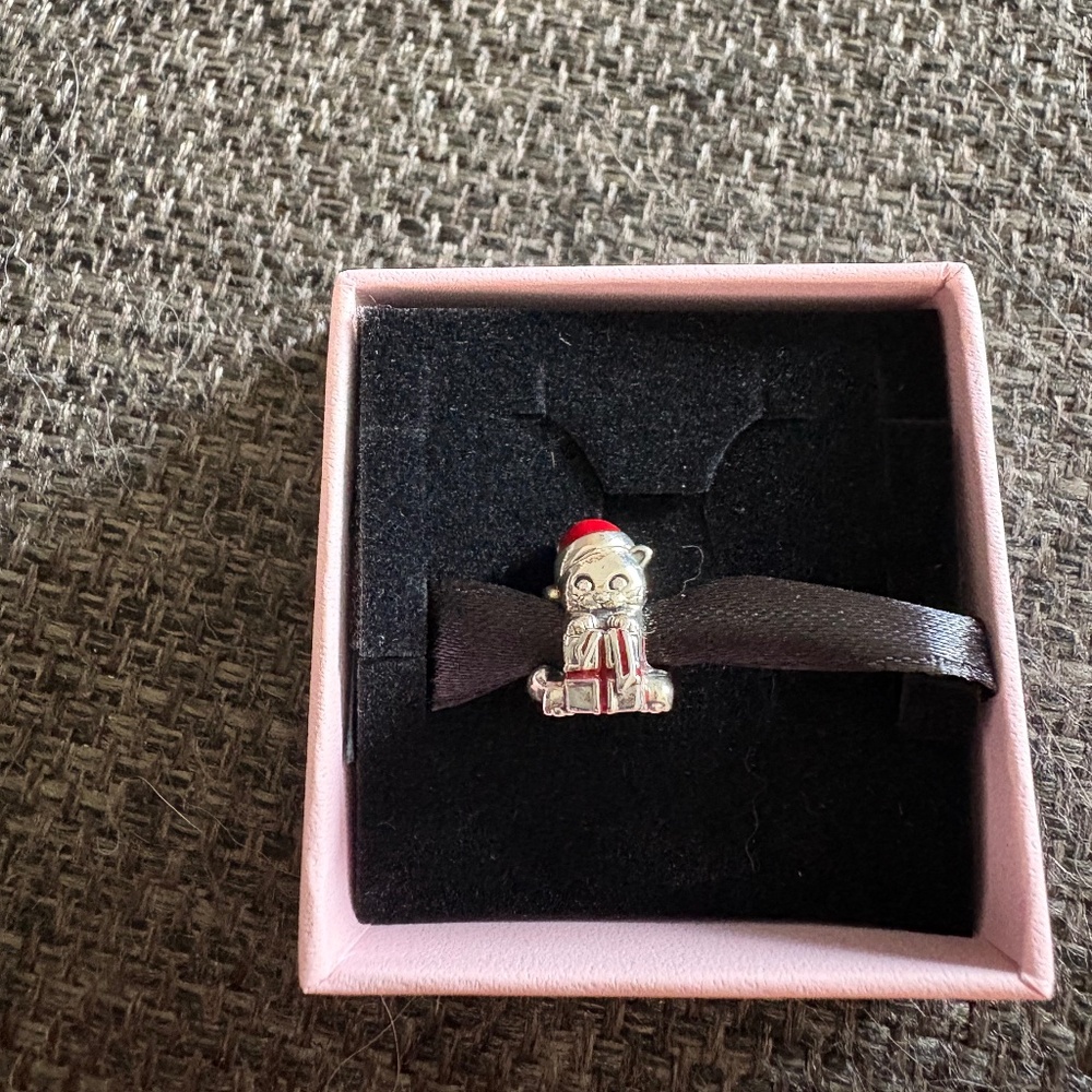 EUC Pandora Christmas Kitten Cat with Present